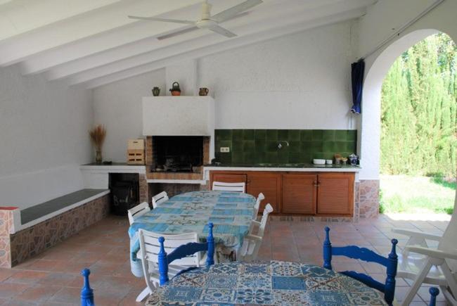 Casa Josep, Urbanizacion Calafat, Zona Residencial, Frente Al Mar, A 5 Mn De La Playa, Wifi Y Aire Acondicionado *