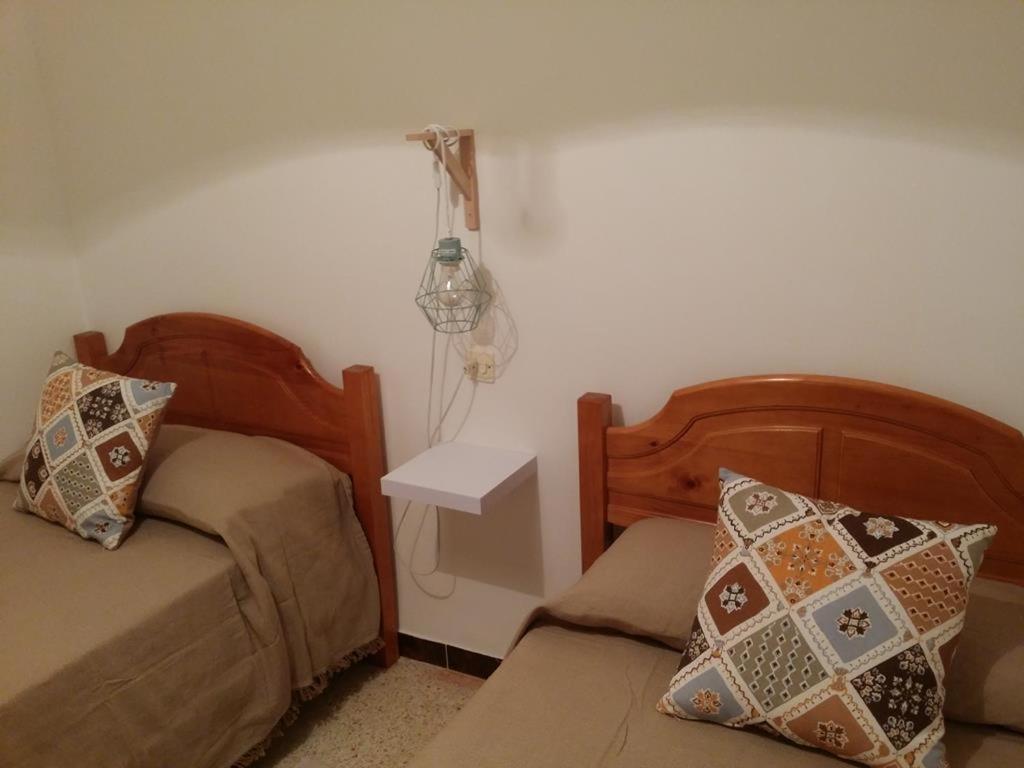 Casa Josep, Urbanizacion Calafat, Zona Residencial, Frente Al Mar, A 5 Mn De La Playa, Wifi Y Aire Acondicionado Calafat