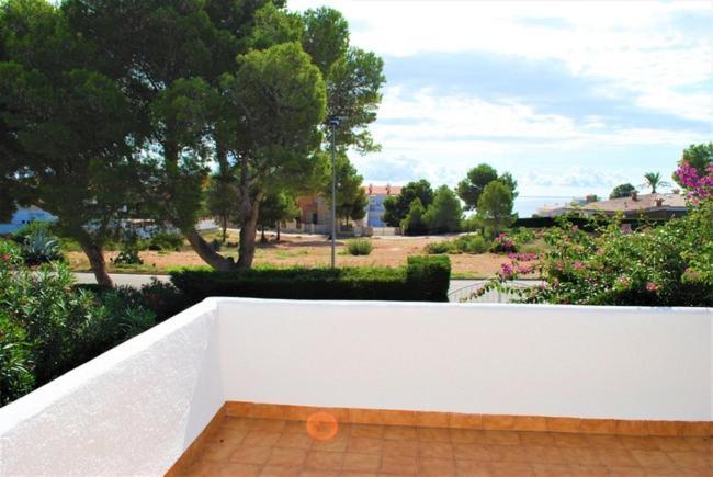 Ferienhaus Casa Josep, Urbanizacion Calafat, Zona Residencial, Frente Al Mar, A 5 Mn De La Playa, Wifi Y Aire Acondicionado